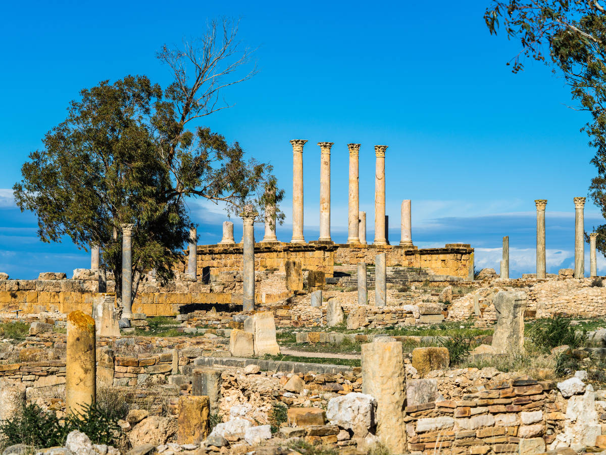 La Tunisia: Un viaggio tra storia, cultura e paesaggi incantevoli