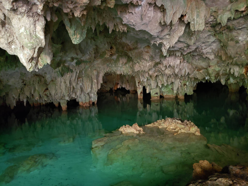 I cenote maya dello Yucatán